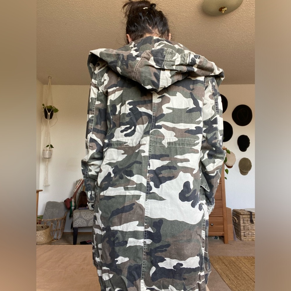 Camo Coat - Picture 3 of 5